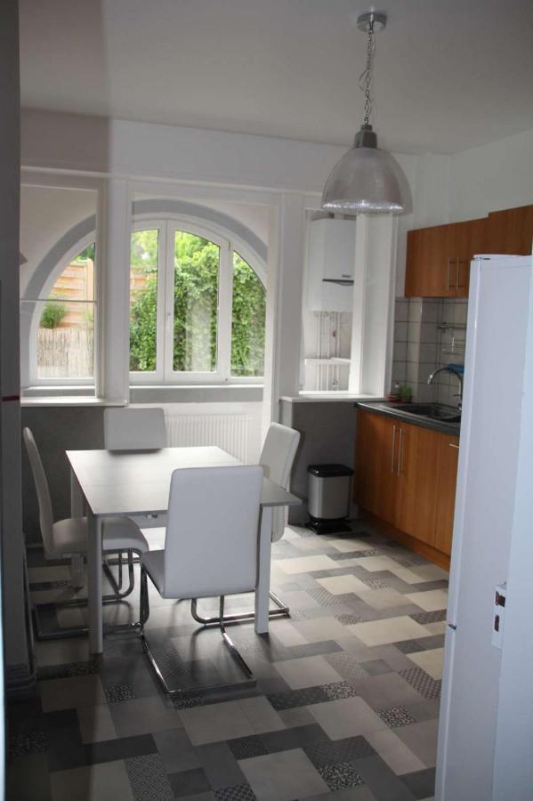 Appartement T3 Tres Calme - Le Bartholdi - Centre De Колмар Екстериор снимка
